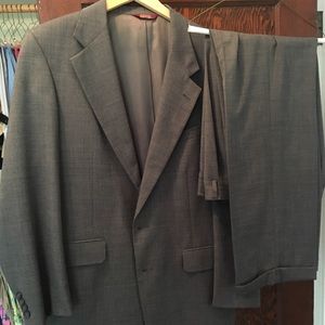 Men’s suit